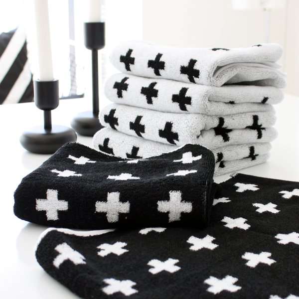 【フェイスタオル】クロス柄 フェイスタオル